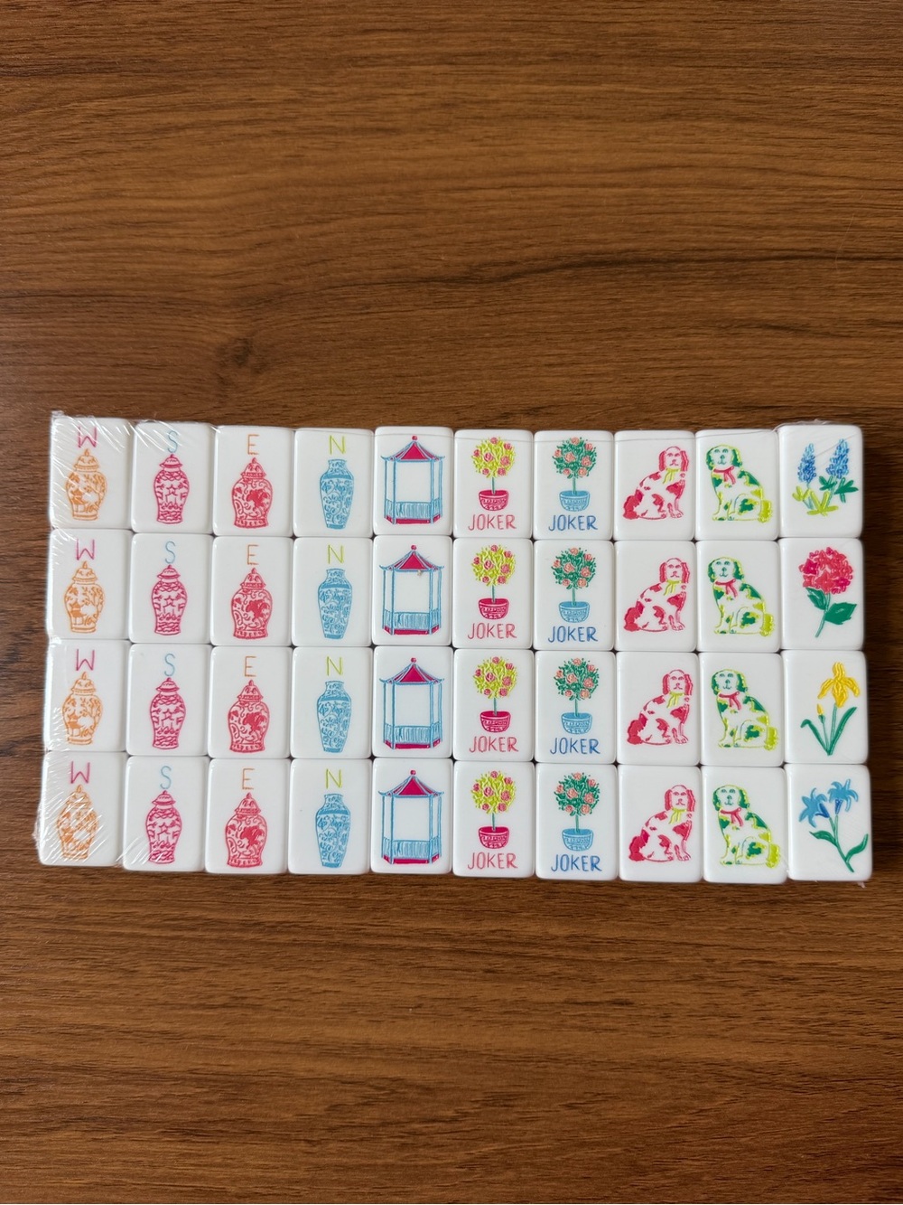 NEW American Mahjong 4 Layer Tile Set — White Tiles with Orange Backs and Pink - Picture 5 of 9
